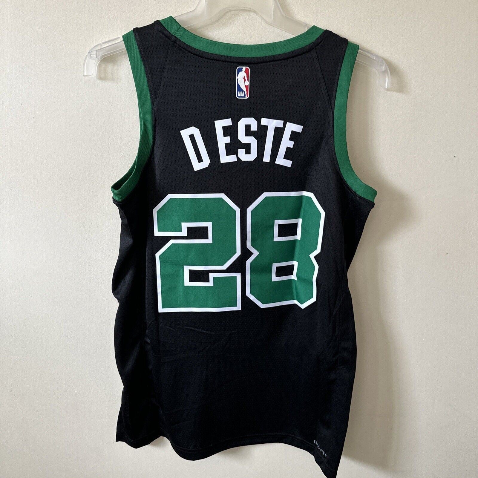 Nike NBA Boston Celtics Statement Edition DESTE 28 Mens Small
