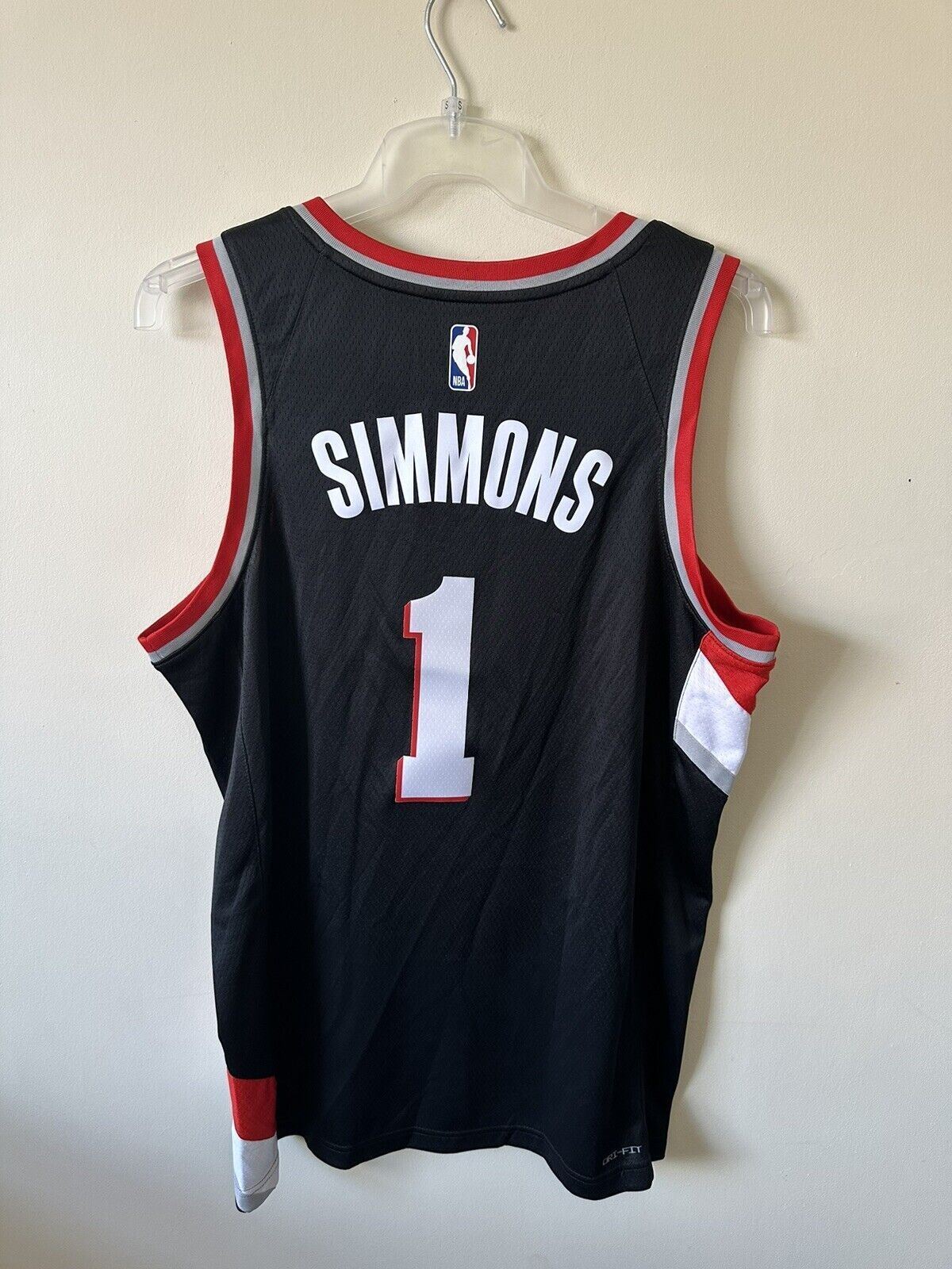 Nike NBA Portland Trail Blazers Swingman Jersey SIMMONS 1 Men’s Large
