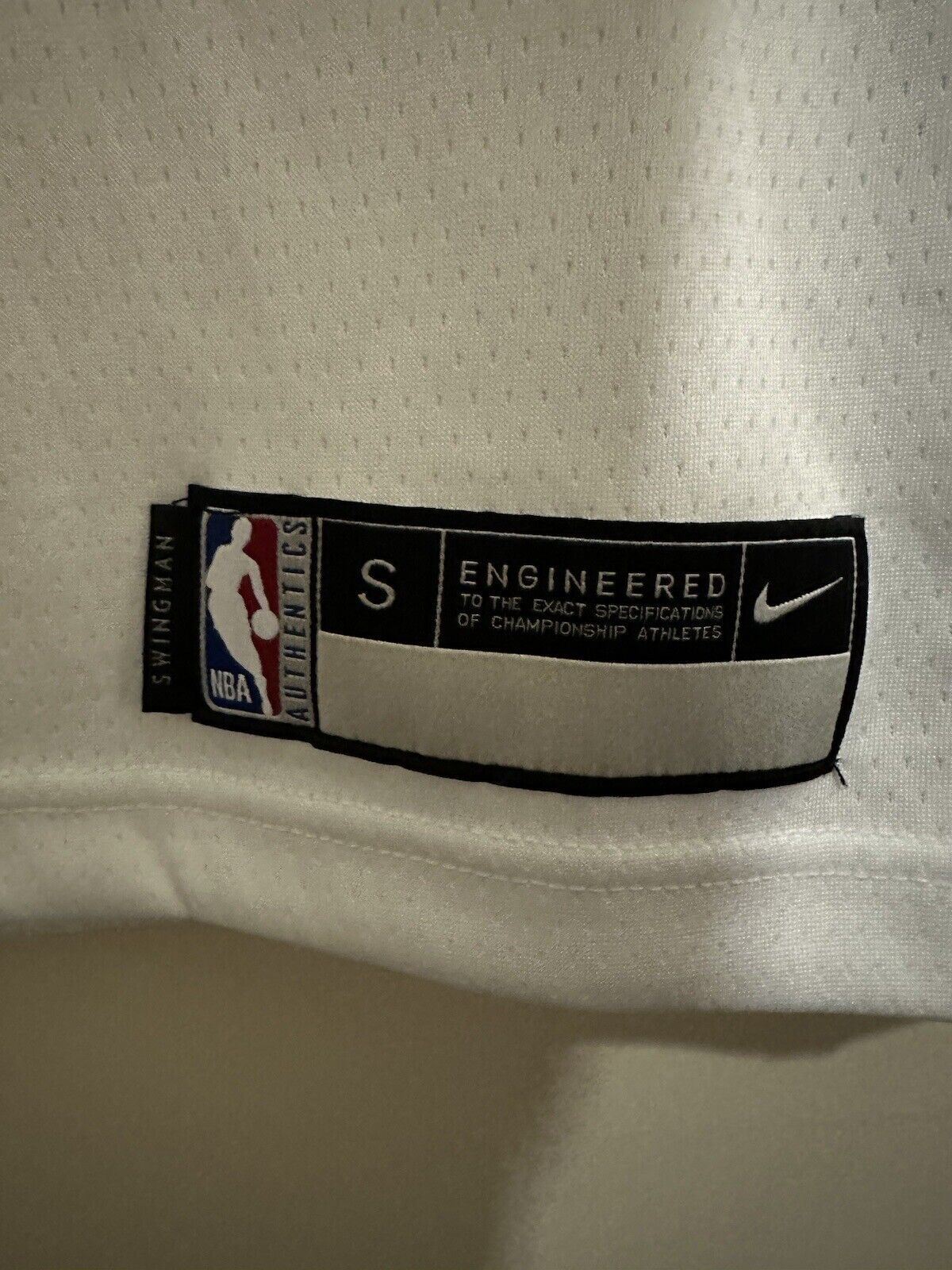 Nike NBA Philadelphia 76ers Swingman Basketball Jersey SIMMONS Age 8-10 Years