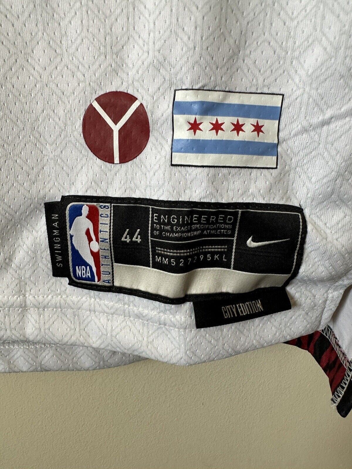 Nike NBA Chicago Bulls City Edition Jersey EKOUNIOTID Mens Medium