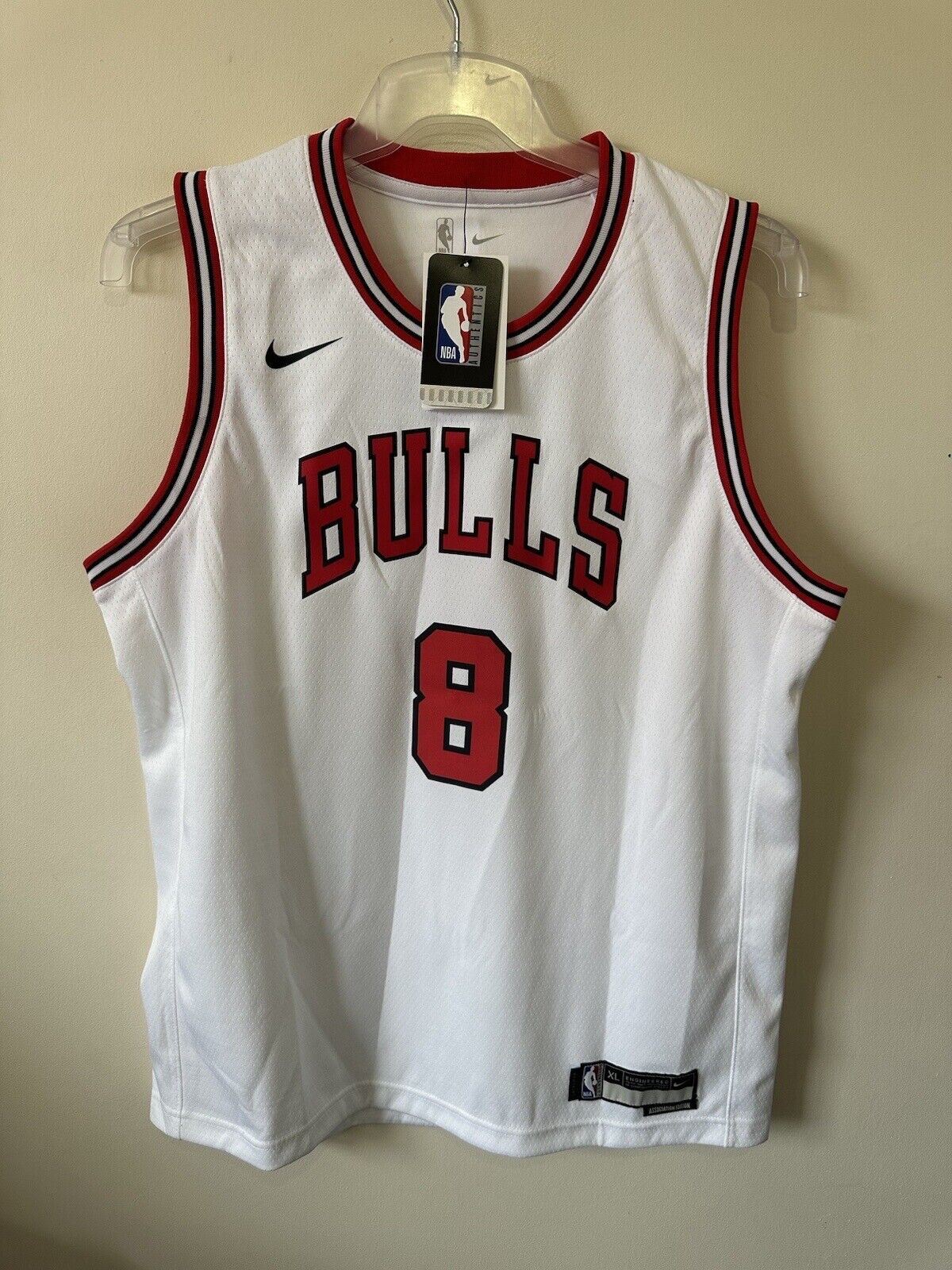 Nike NBA Chicago Bulls Association Edition Jersey LAVINE Juniors 13-15 Years