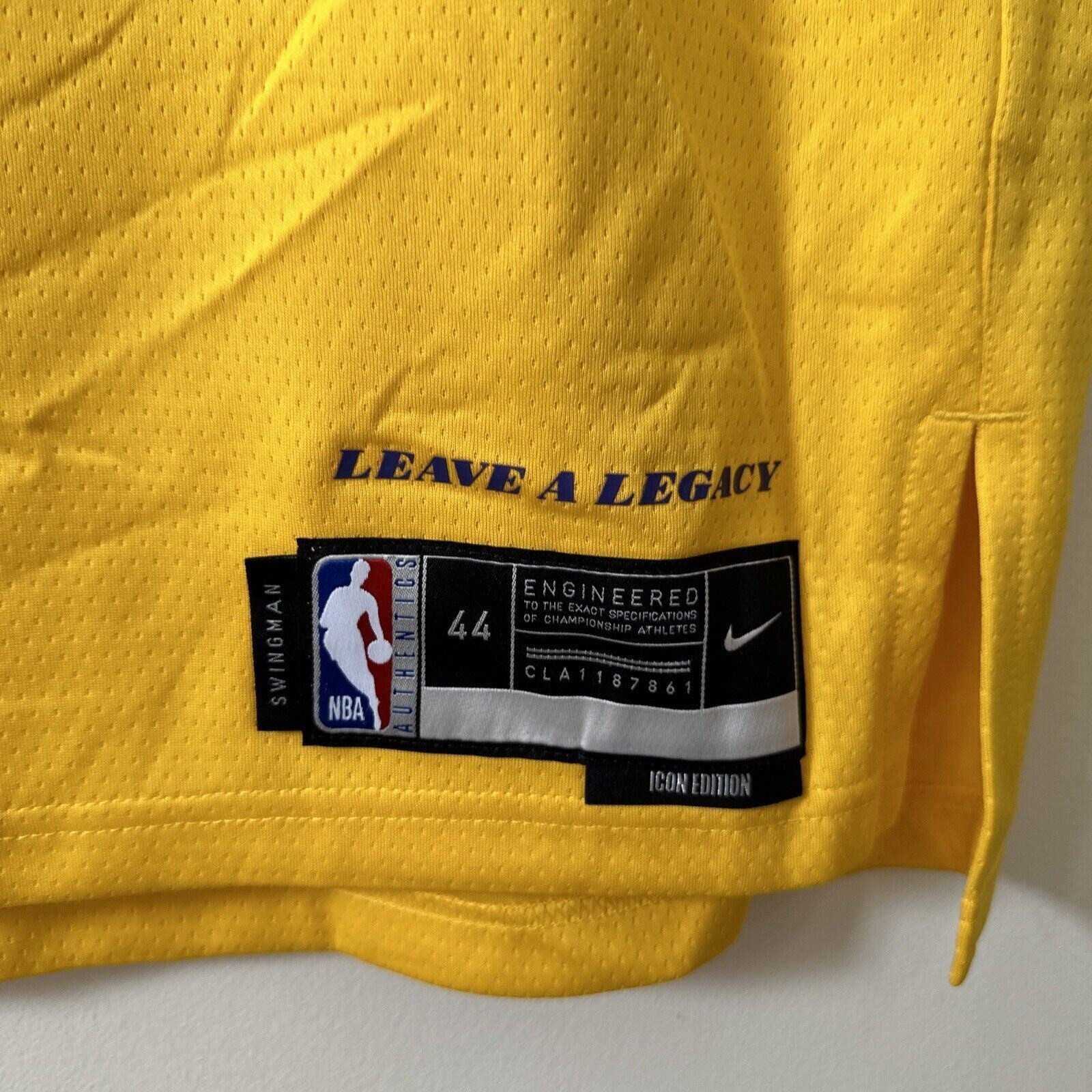 Nike NBA LA Lakers Icon Edition Jersey MAGICLNDREK Basketball Men’s Medium