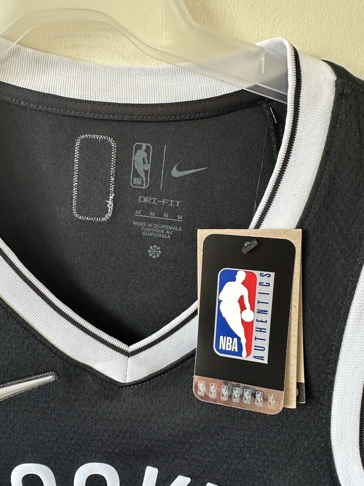 Nike NBA Brooklyn Nets Icon Edition 75th Anniversary Jersey #6 Mens Medium
