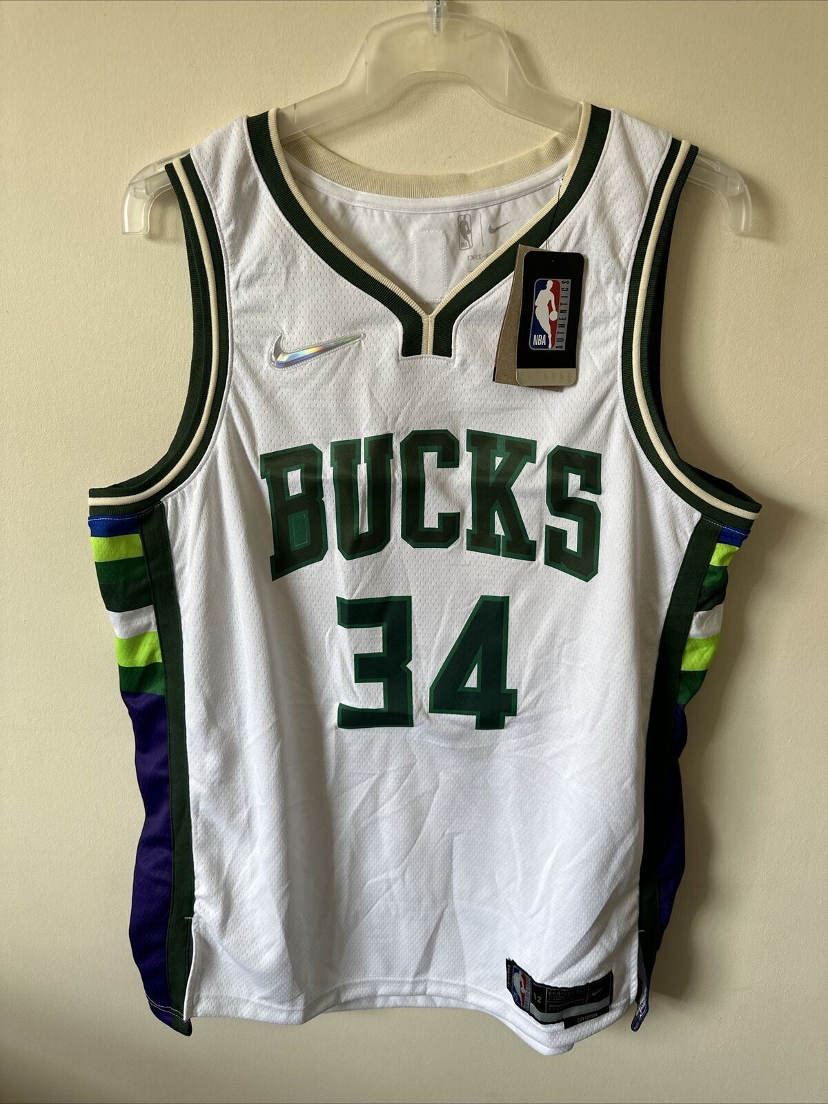 Nike NBA Milwakee Bucks City Edition 75th Anniversary Jersey 34 Men’s XL