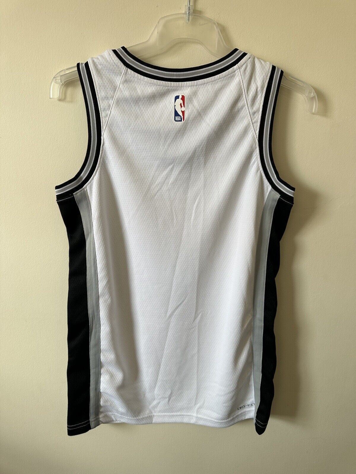 Nike Jordan NBA San Antonio Spurs Swingman Jersey #33 Mens Small