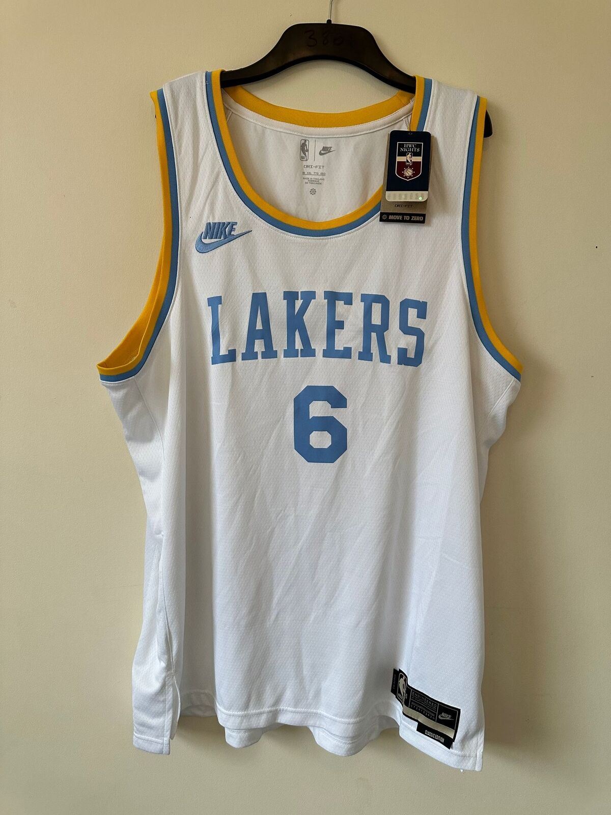 Nike NBA LA Lakers Basketball Jersey JAMES 6 Classic Edition Men’s XXL