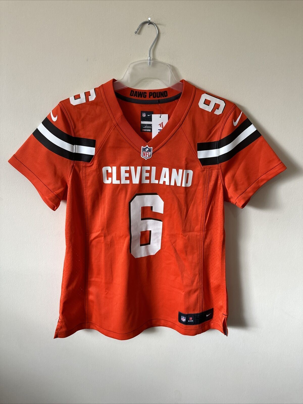 Nike NFL Cleveland Brown Game Road Jersey MAYFIELD 6 Women’s Size Large